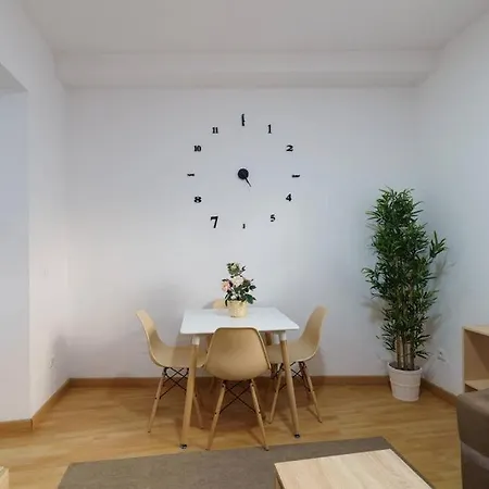 Costa Holidays Apartment *